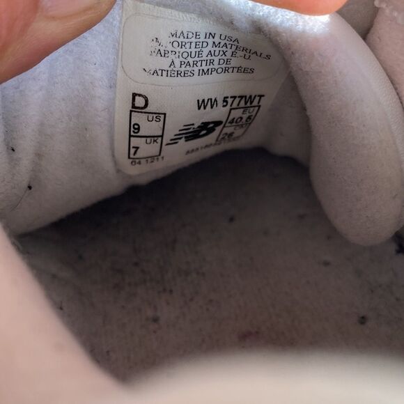 New balance abzorb 577 ww577wt made in USA size 9 white sneakers laced low top - Picture 6 of 9